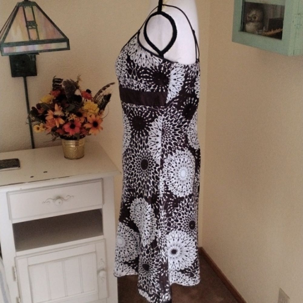 Volume One Chocolate Sundress - Picture 4 of 9